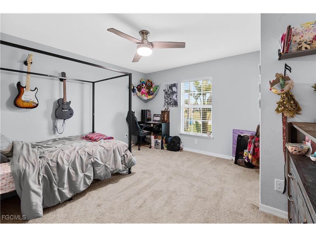 834 NE Van Loon Lane Cape Coral FL 33909 2025002605 image16