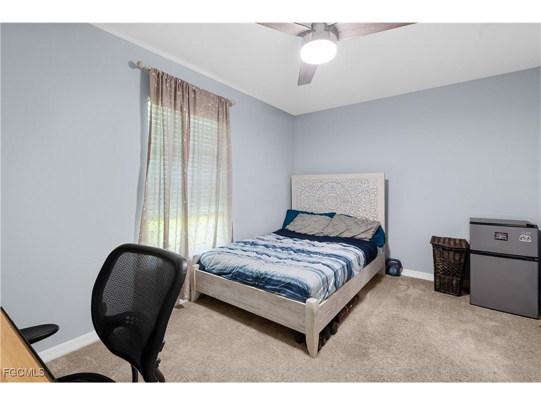 834 NE Van Loon Lane Cape Coral FL 33909 2025002605 image21