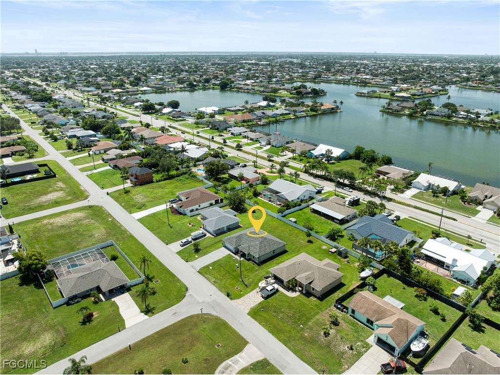 834 NE Van Loon Lane Cape Coral FL 33909 2025002605 image3