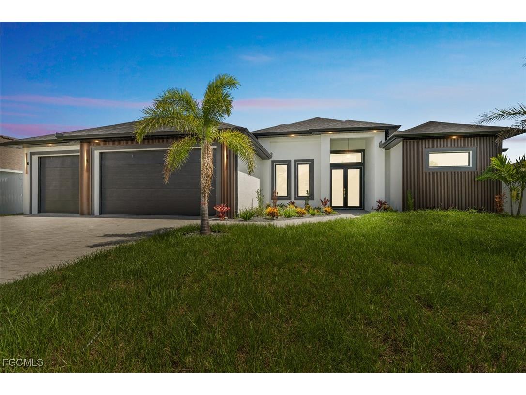 834 NW 2nd Street Cape Coral FL 33993 2025022455 image3