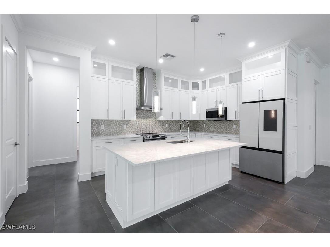 834 Wilson Boulevard N Naples FL 34120 225066408 image10