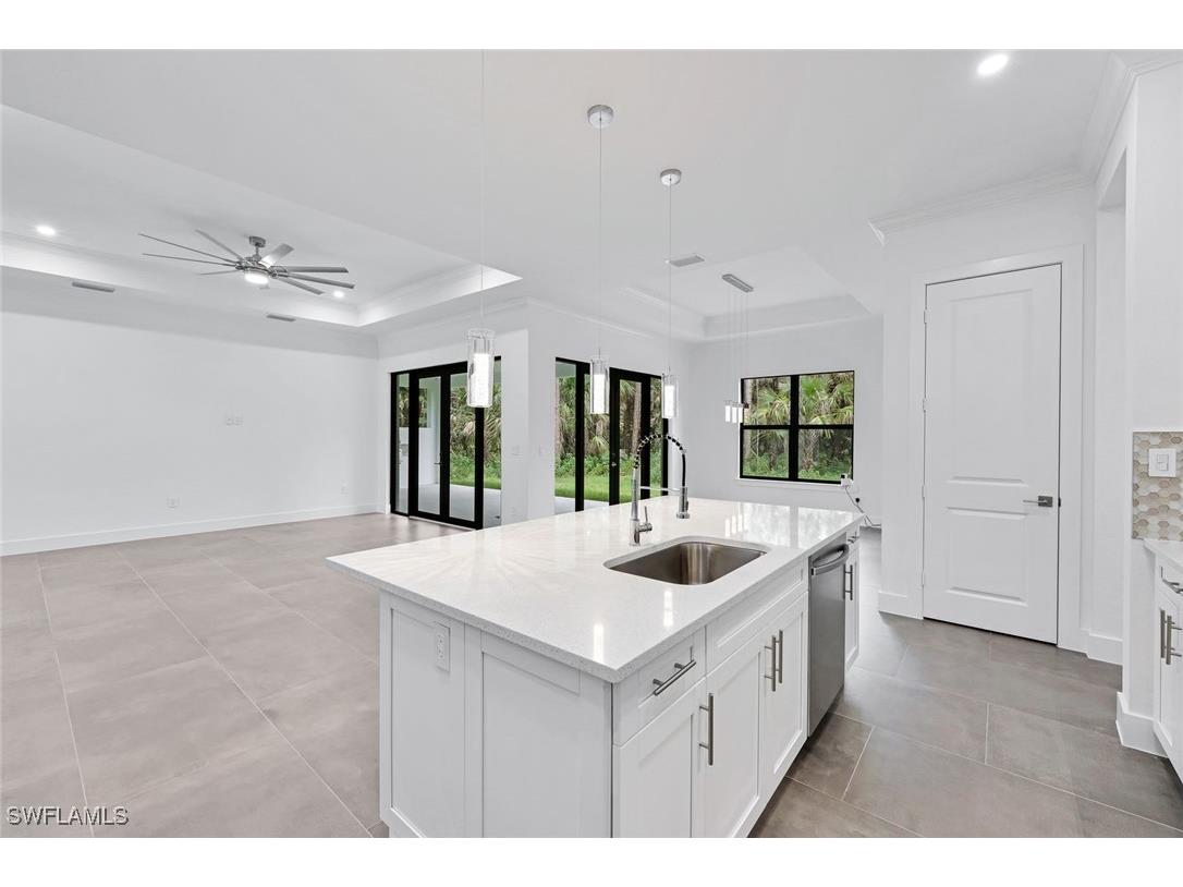 834 Wilson Boulevard N Naples FL 34120 225066408 image12