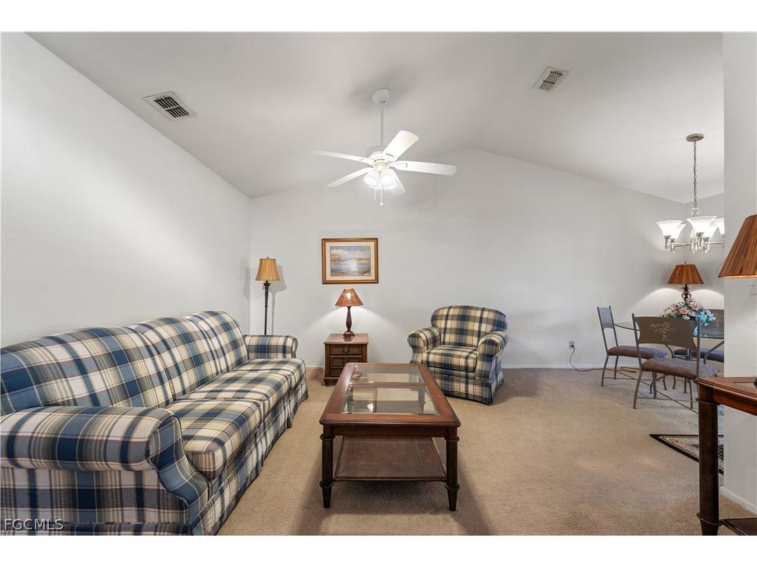 8340 Charter Club Circle #9 Fort Myers FL 33919 2026007218 image10