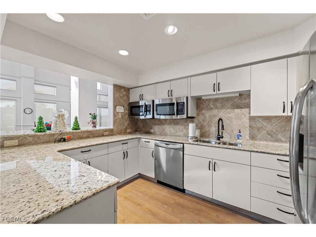 8340 Charter Club Circle #9 Fort Myers FL 33919 2026007218 image35