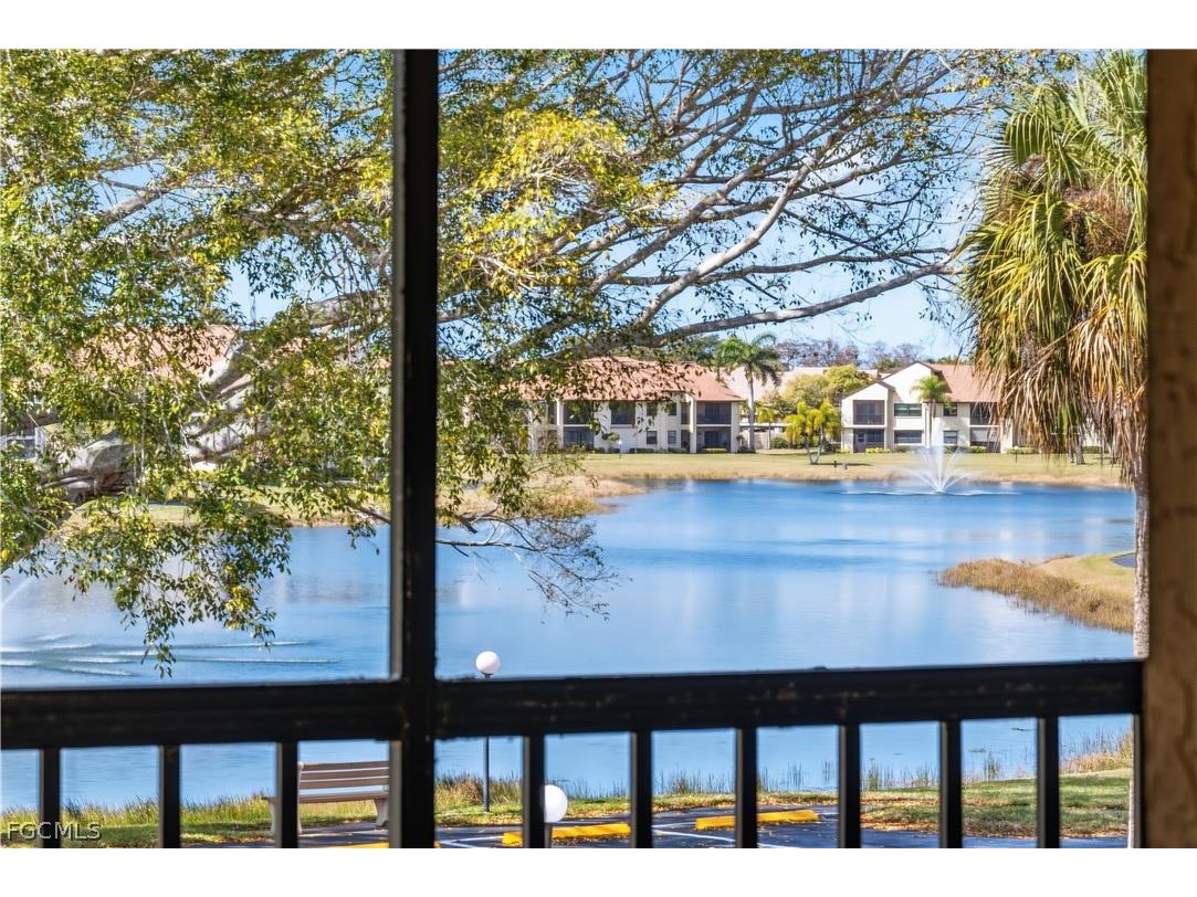 8340 Charter Club Circle #9 Fort Myers FL 33919 2026007218 image4
