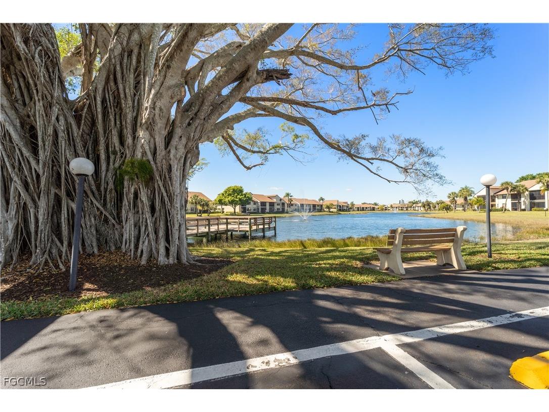 8340 Charter Club Circle #9 Fort Myers FL 33919 2026007218 image5