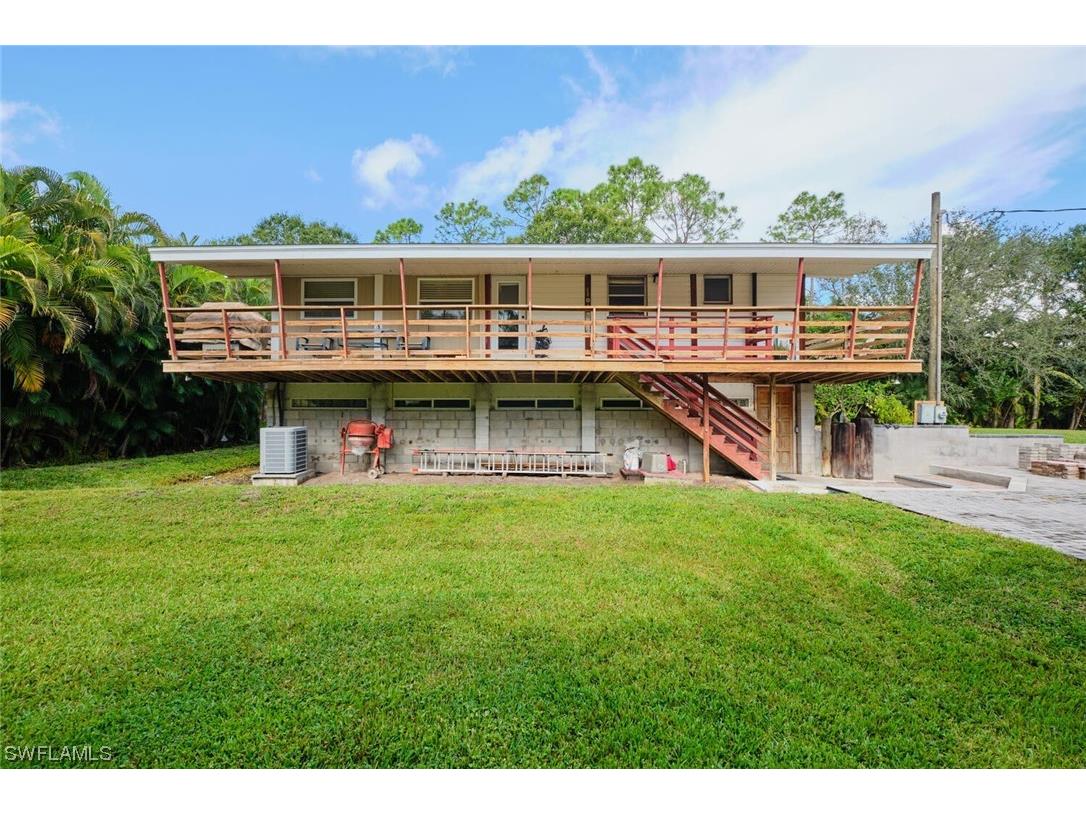 8340 Penzance Boulevard Fort Myers FL 33912 223063257 image1