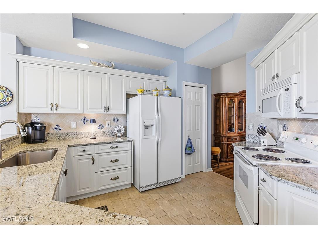 8340 Whisper Trace Way #205 Naples FL 34114 226003708 image5