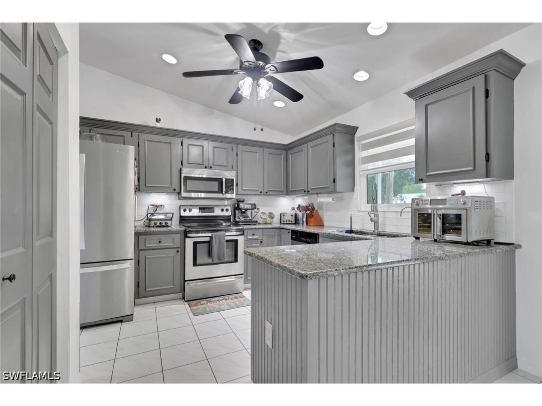 8341 Cardinal Road Fort Myers FL 33967 226019860 image7