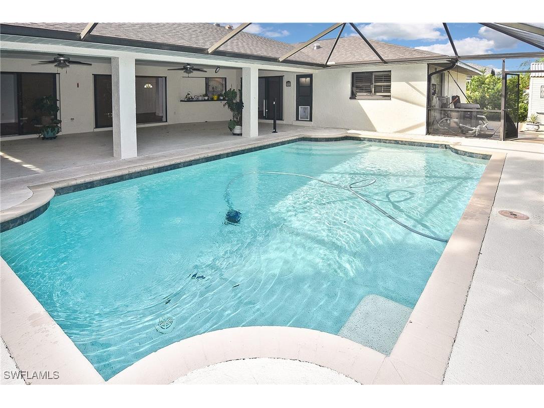 8341 Tahiti Road Fort Myers FL 33967 224079554 image1