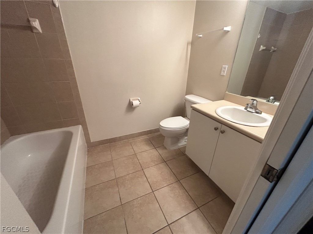 8342 Bernwood Cove Loop #801 Fort Myers FL 33966 2026010124 image10