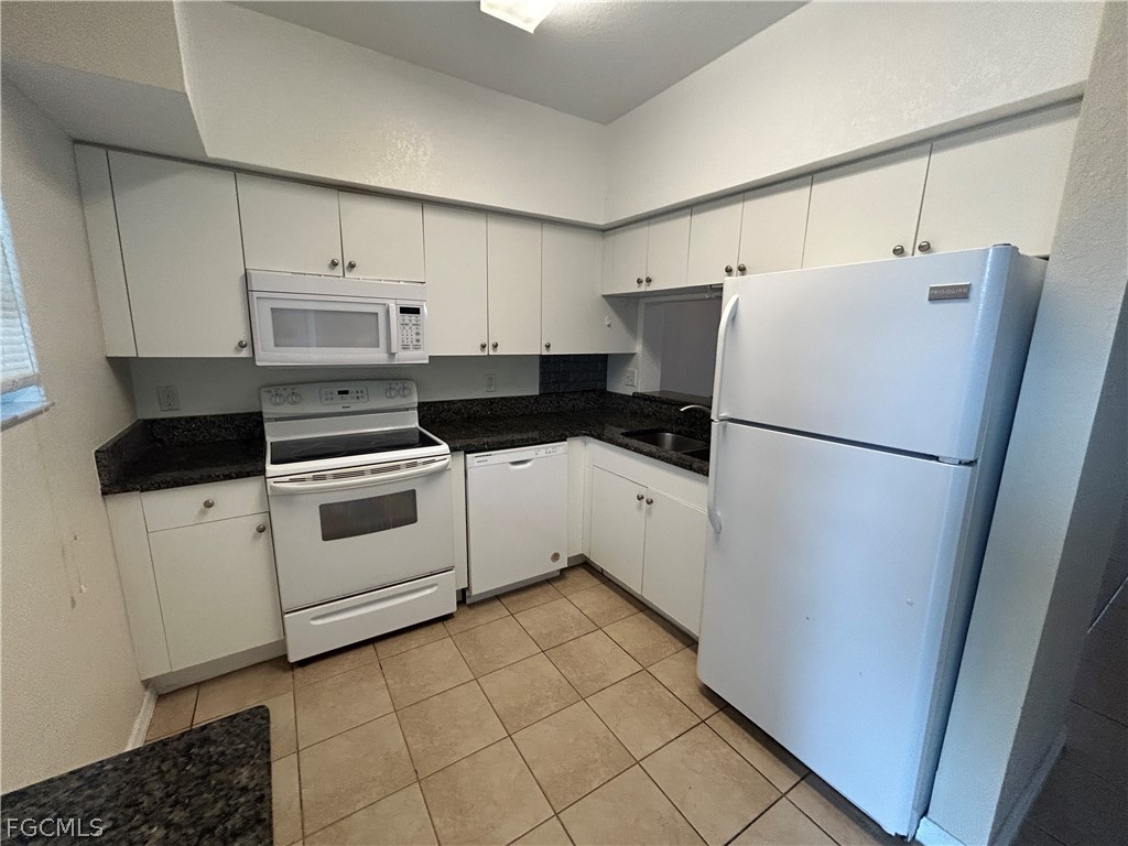 8342 Bernwood Cove Loop #801 Fort Myers FL 33966 2026010124 image5