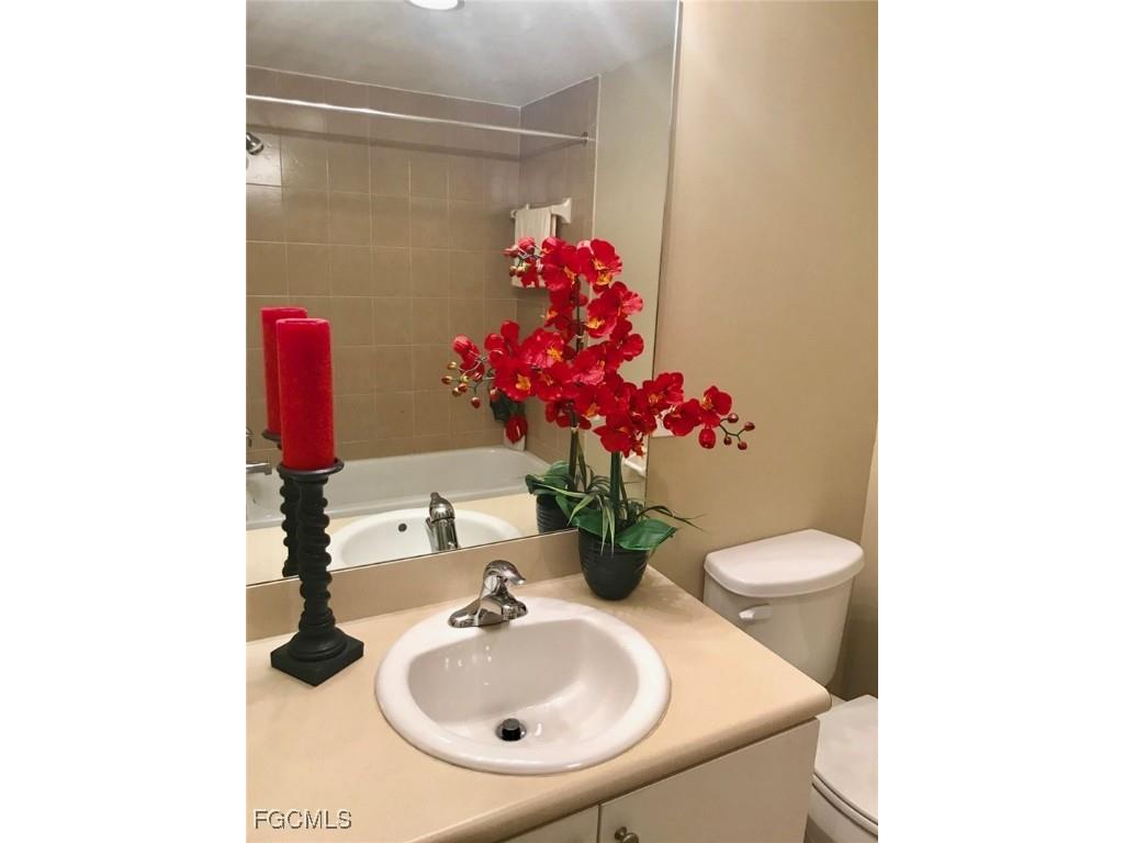 8342 Bernwood Cove Loop #807 Fort Myers FL 33966 2025014454 image6