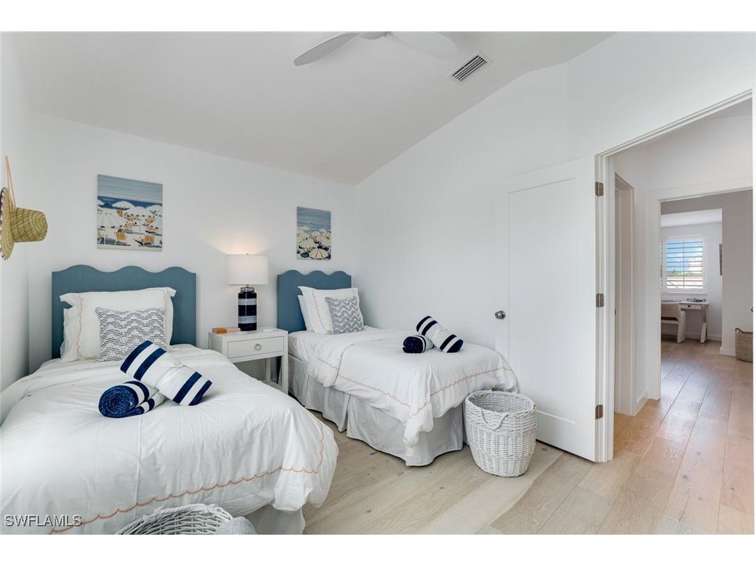 8345 Excalibur Circle #M4 Naples FL 34108 225068085 image15