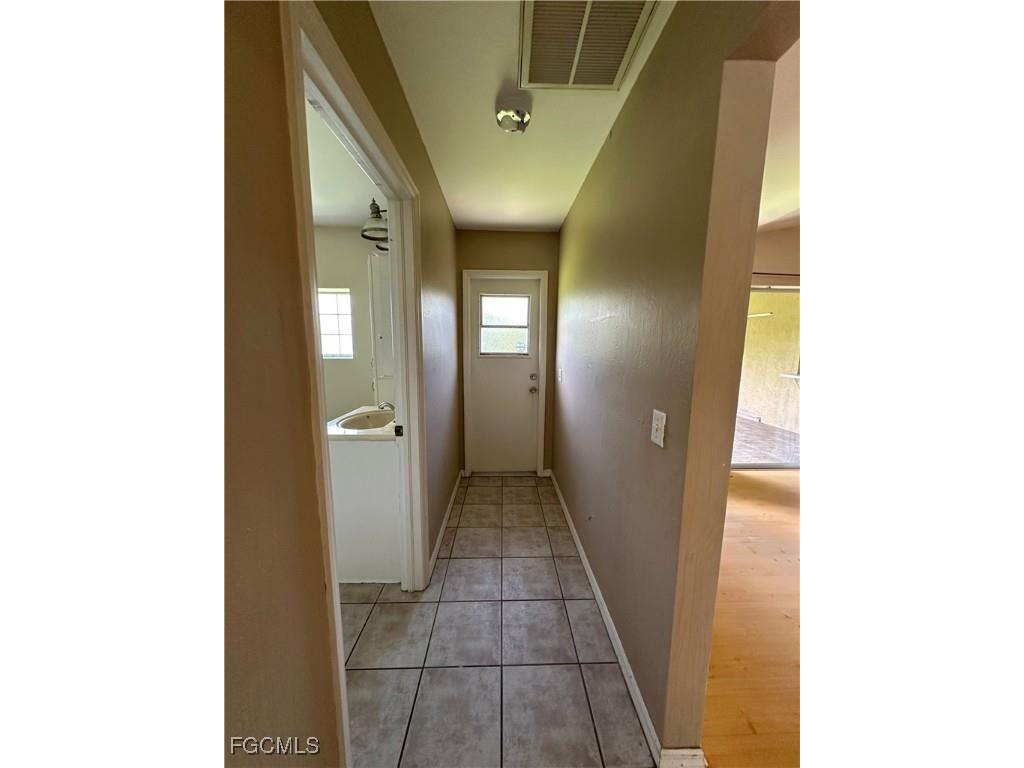 8347 Caloosa Road Fort Myers FL 33967 2025006642 image18