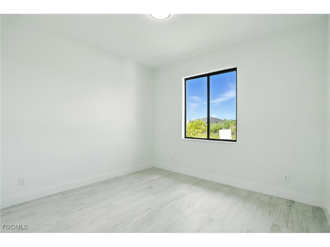 8348 Walden Street Port Charlotte FL 33981 2025003879 image26