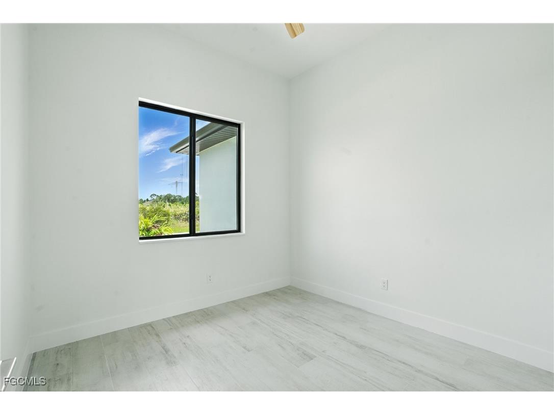 8348 Walden Street Port Charlotte FL 33981 2025003879 image27