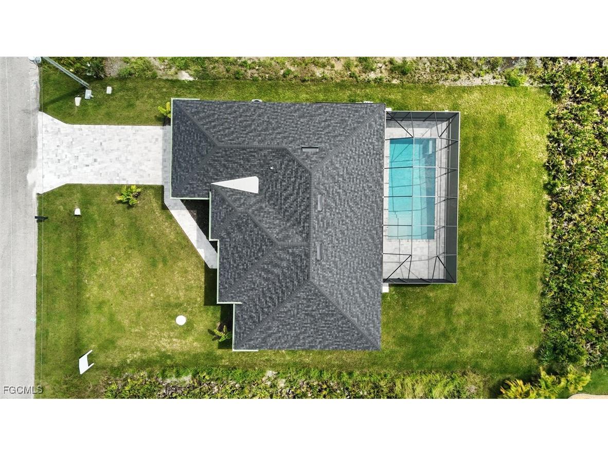 8348 Walden Street Port Charlotte FL 33981 2025003879 image48