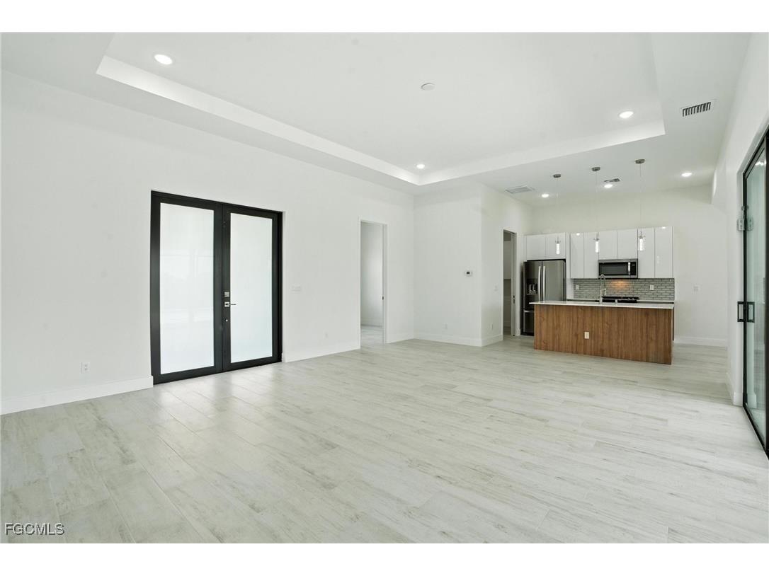 8348 Walden Street Port Charlotte FL 33981 2025003879 image6