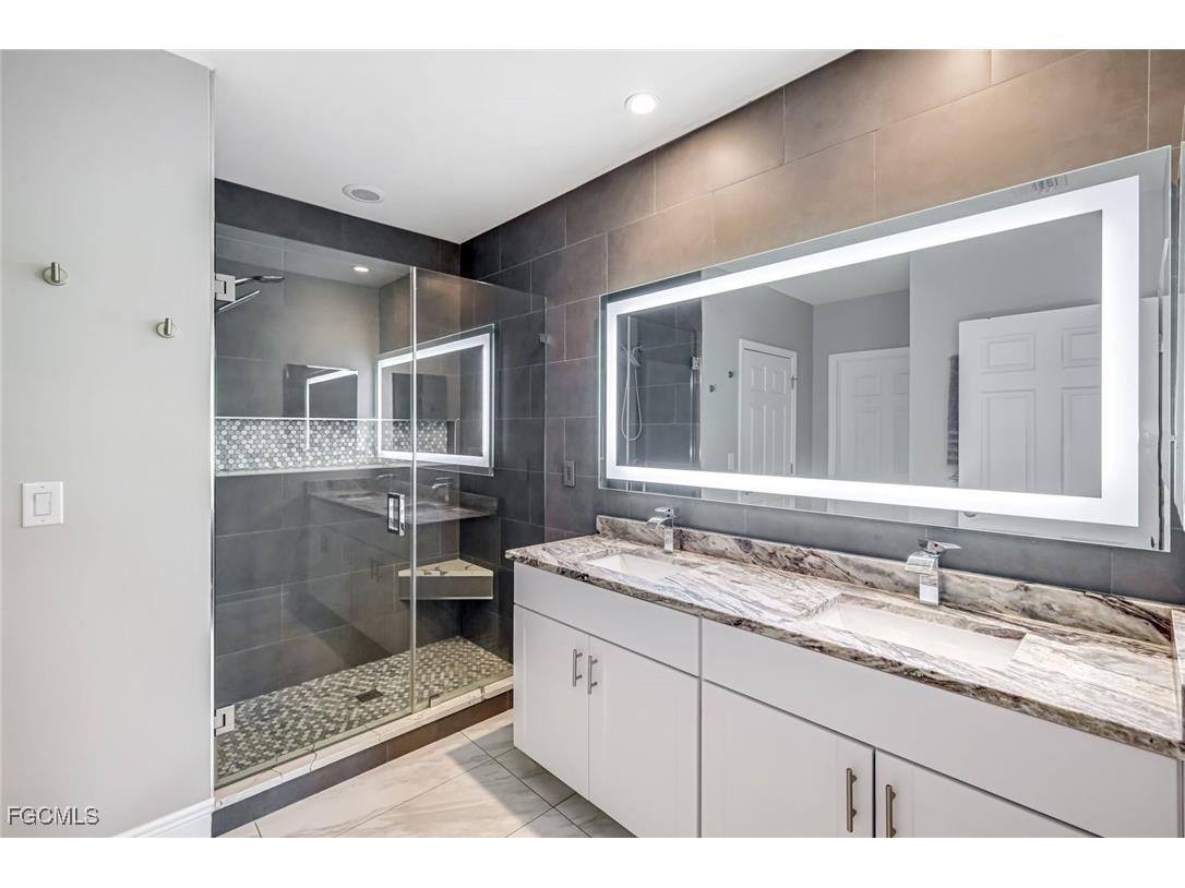 8349 Butternut Road Fort Myers FL 33967 2025006228 image12