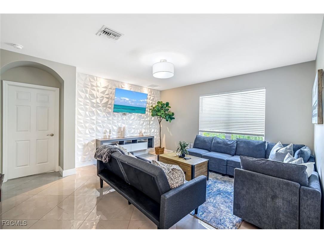 8349 Butternut Road Fort Myers FL 33967 2025006228 image9