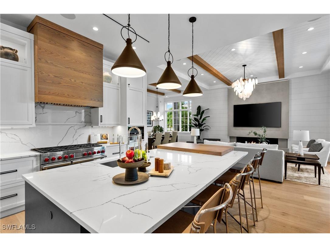 835 11th Avenue S Naples FL 34102 226004868 image10