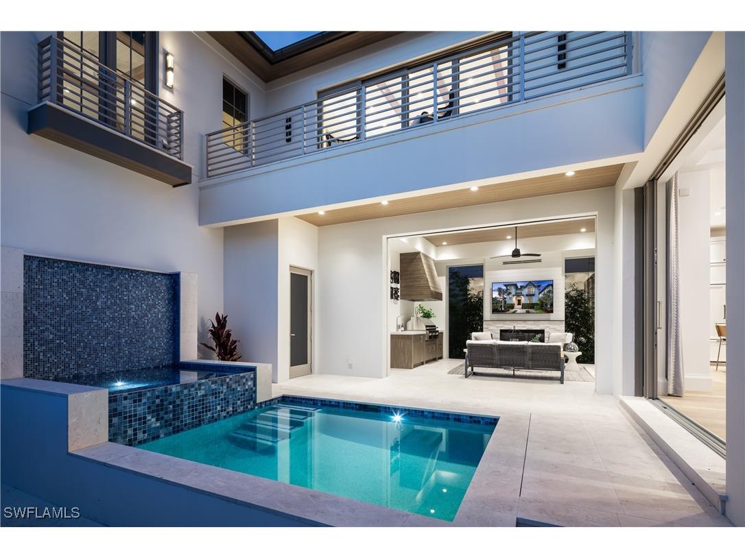 835 11th Avenue S Naples FL 34102 226004868 image14