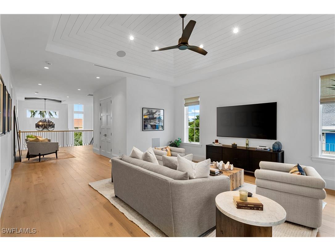 835 11th Avenue S Naples FL 34102 226004868 image23