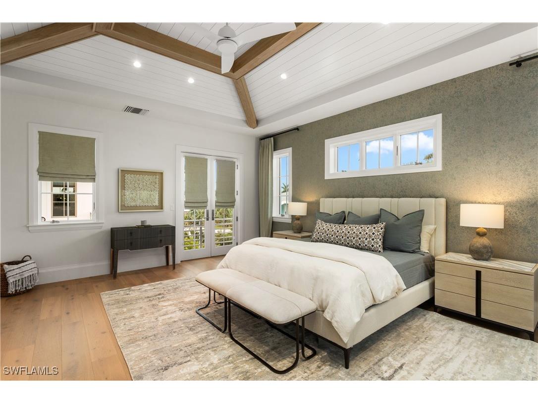 835 11th Avenue S Naples FL 34102 226004868 image28