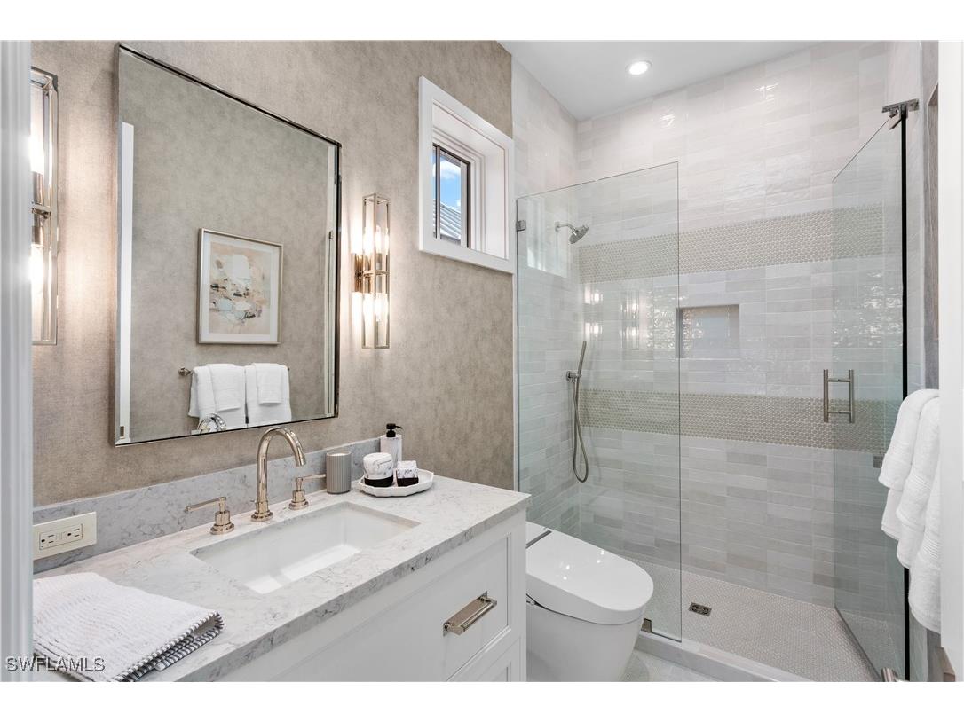 835 11th Avenue S Naples FL 34102 226004868 image31