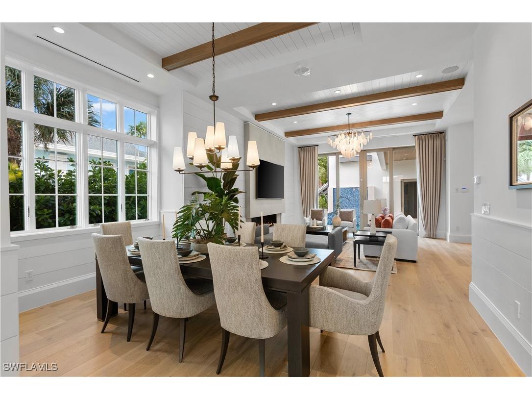 835 11th Avenue S Naples FL 34102 226004868 image5