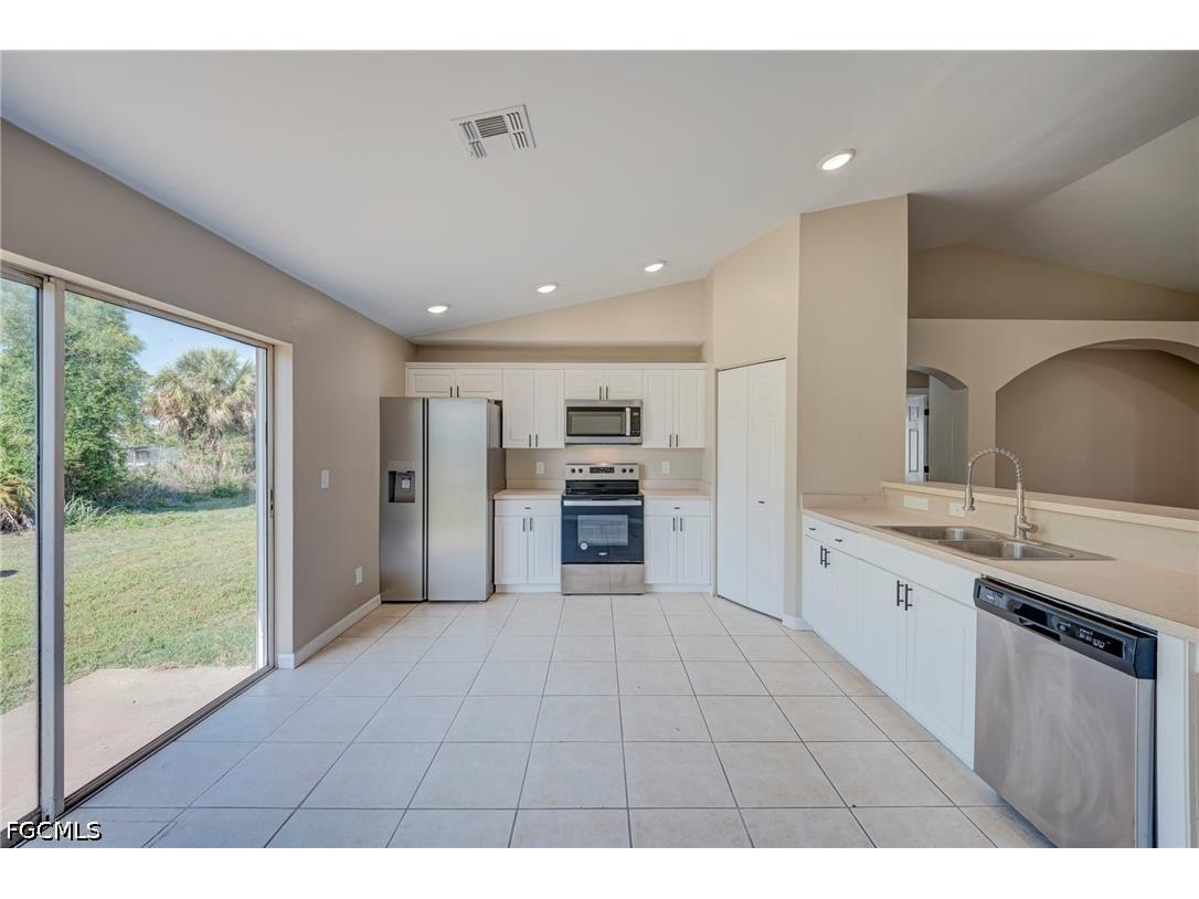 835 Appleton Avenue Lehigh Acres FL 33974 2026018510 image8