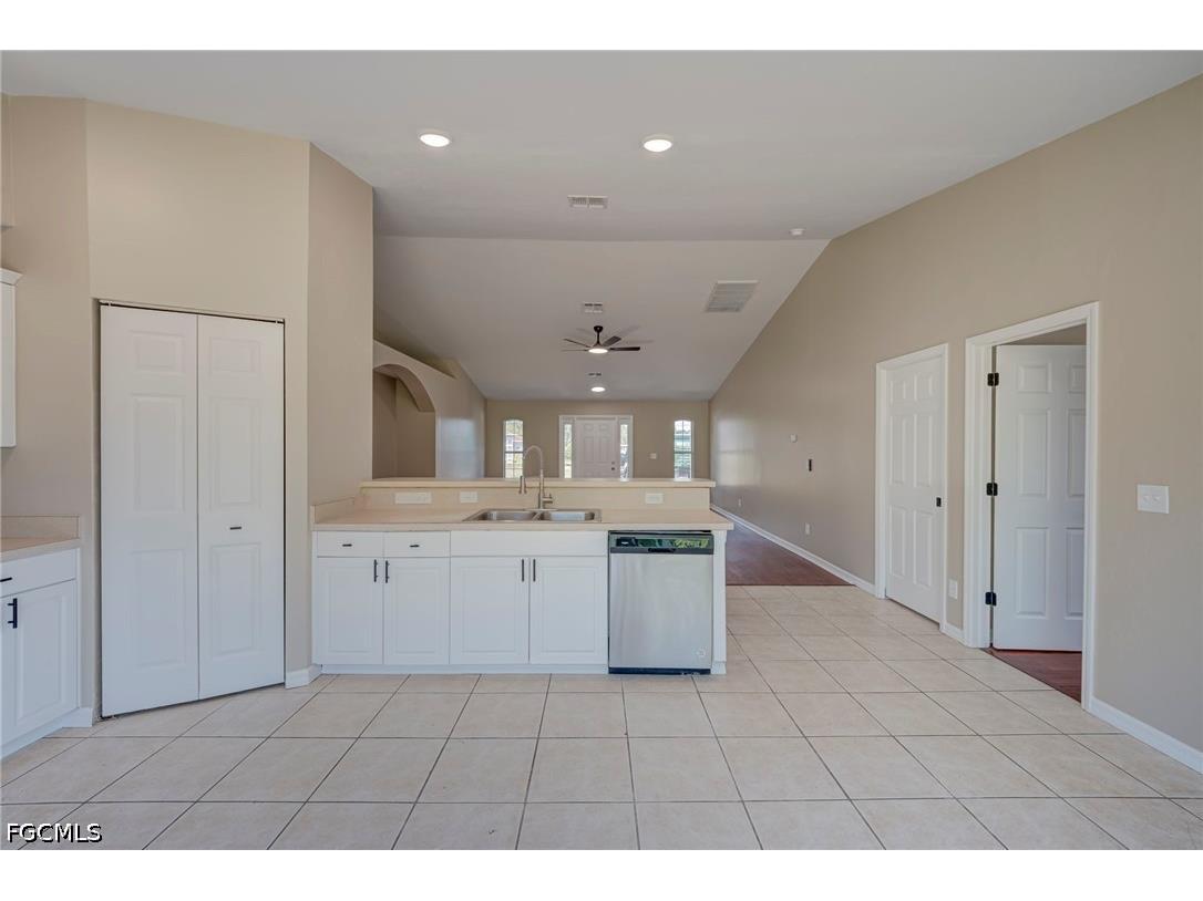 835 Appleton Avenue Lehigh Acres FL 33974 2026018510 image9