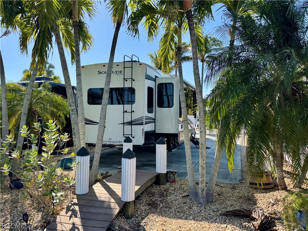 835 Gulf Waters Boulevard Fort Myers Beach FL 33931 2026007646 image4