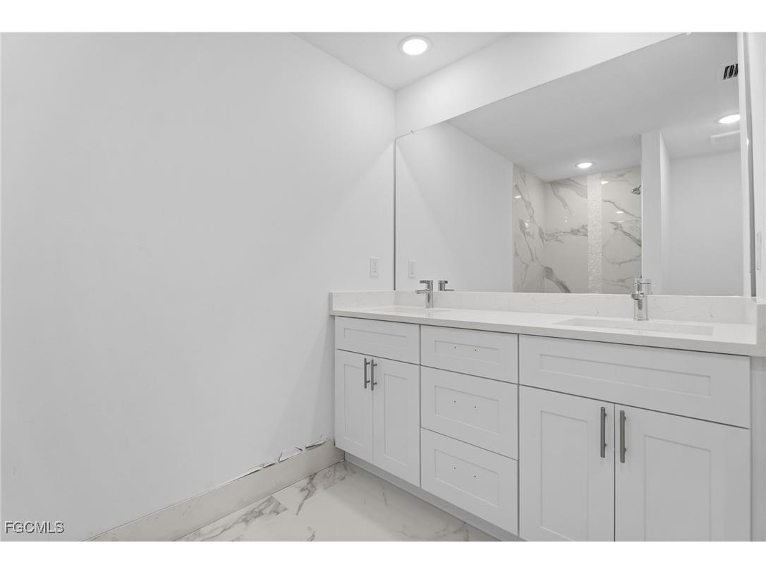 835 Oakridge Avenue S Lehigh Acres FL 33974 2026005718 image14