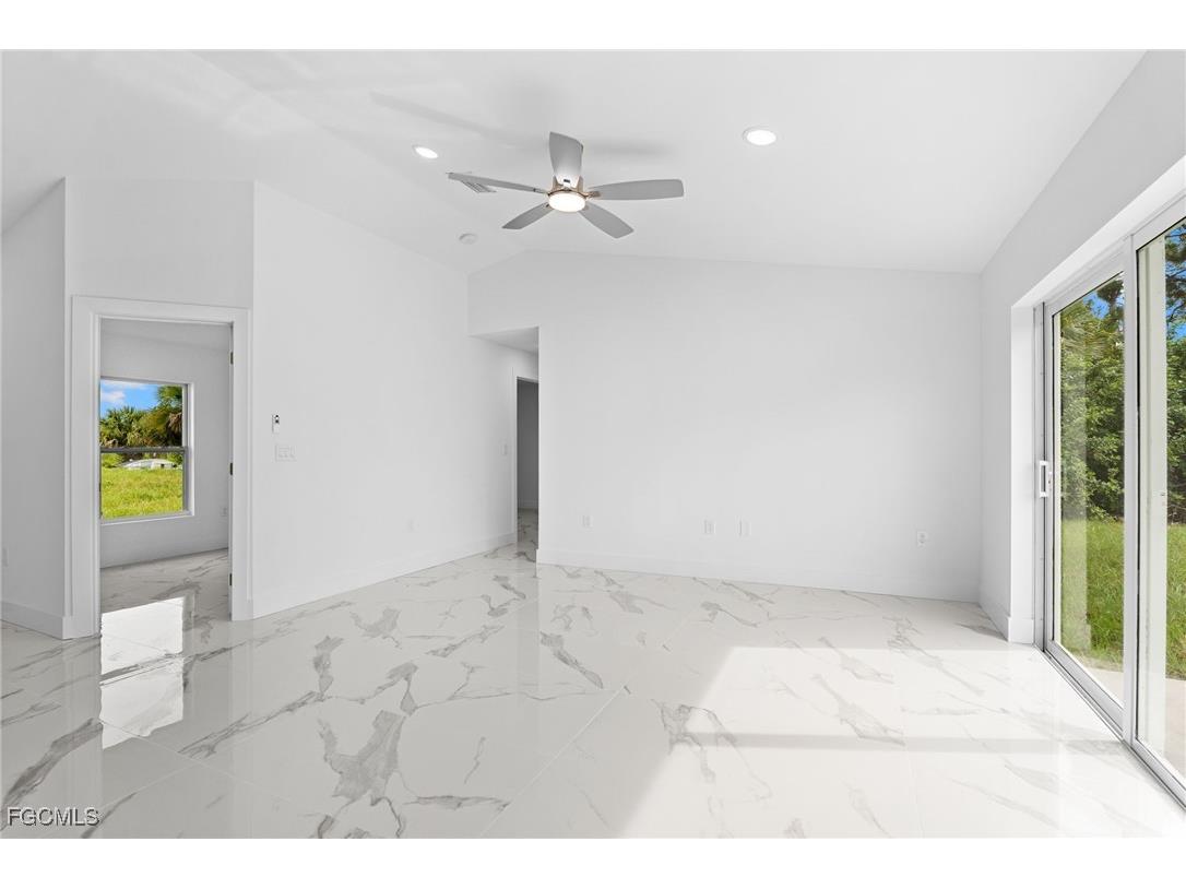 835 Oakridge Avenue S Lehigh Acres FL 33974 2026005718 image8