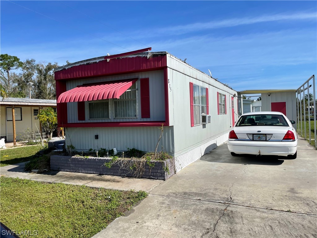 835 Peaceful Drive North Fort Myers FL 33917 224005854 image1