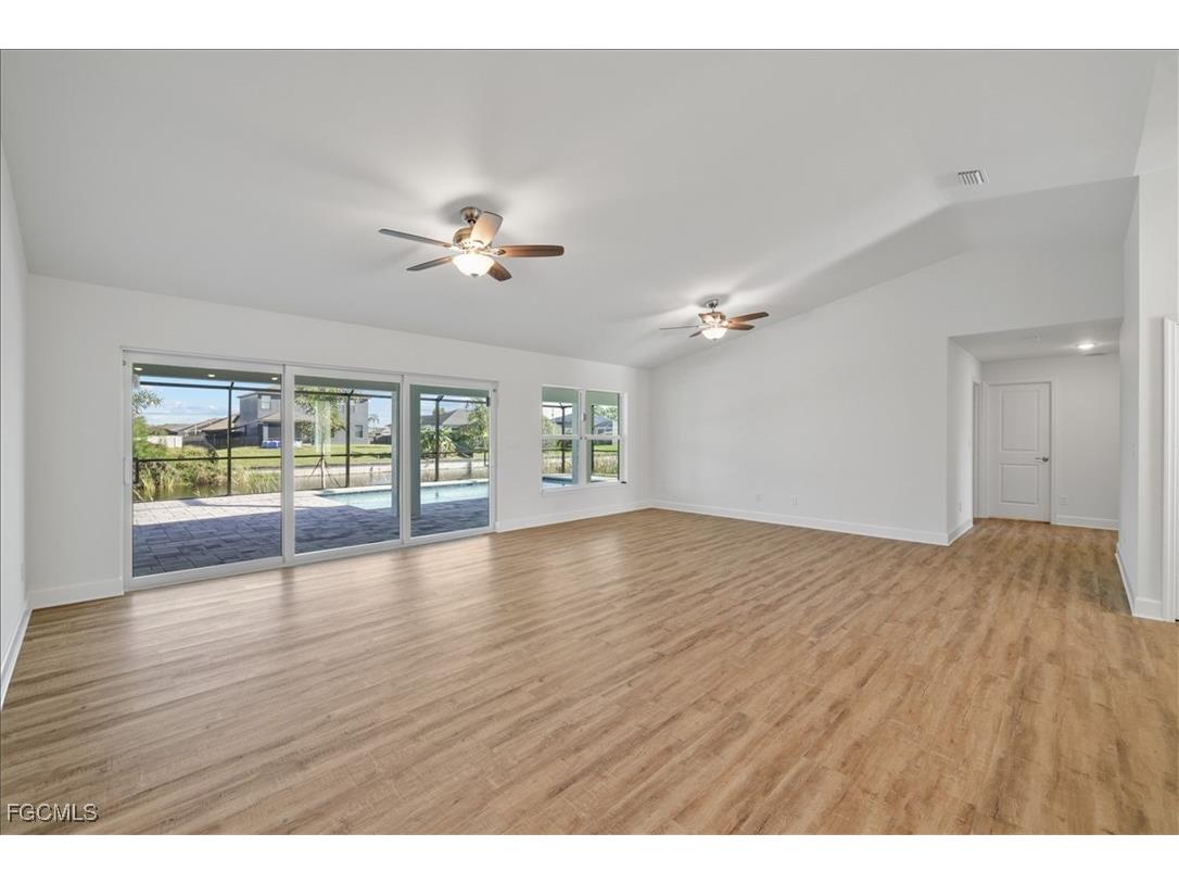 835 SW 28th Terrace Cape Coral FL 33914 2025012422 image14