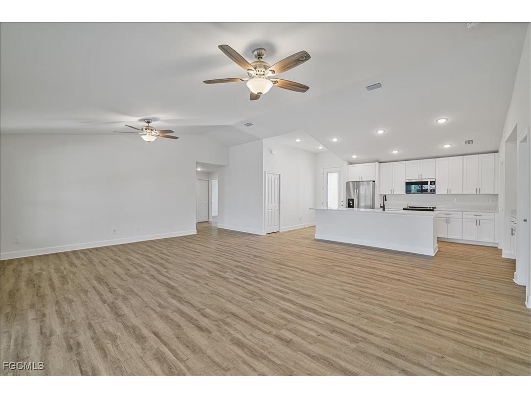 835 SW 28th Terrace Cape Coral FL 33914 2025012422 image15