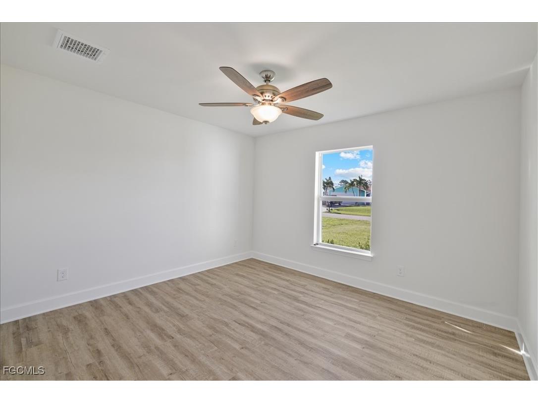 835 SW 28th Terrace Cape Coral FL 33914 2025012422 image28