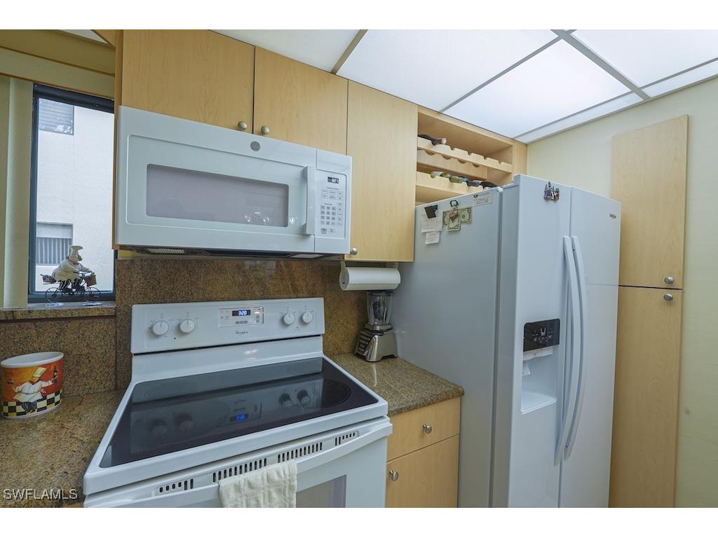 835 W Elkcam Circle #103 Marco Island FL 34145 225058917 image32