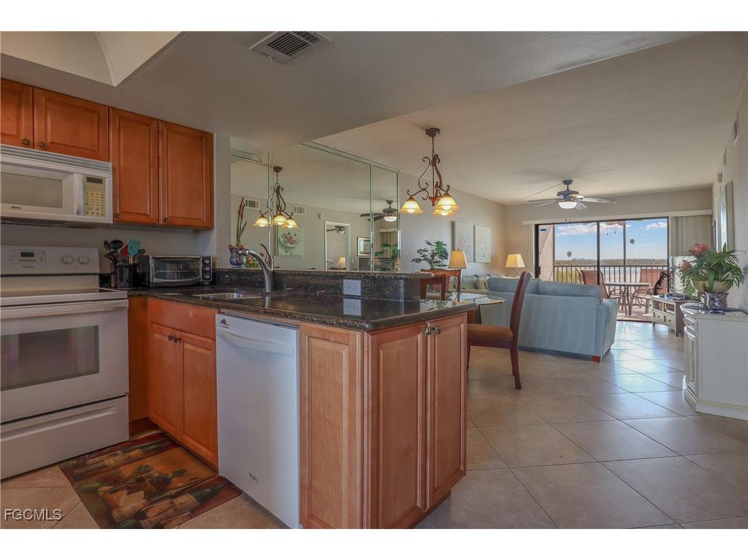8350 Estero Boulevard #323 Fort Myers Beach FL 33931 223082140 image10