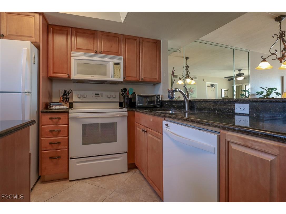 8350 Estero Boulevard #323 Fort Myers Beach FL 33931 223082140 image9