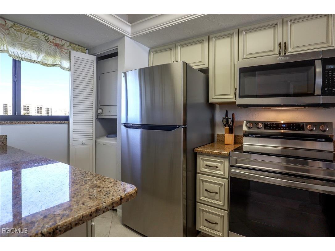 8350 Estero Boulevard #423 Fort Myers Beach FL 33931 223083079 image5