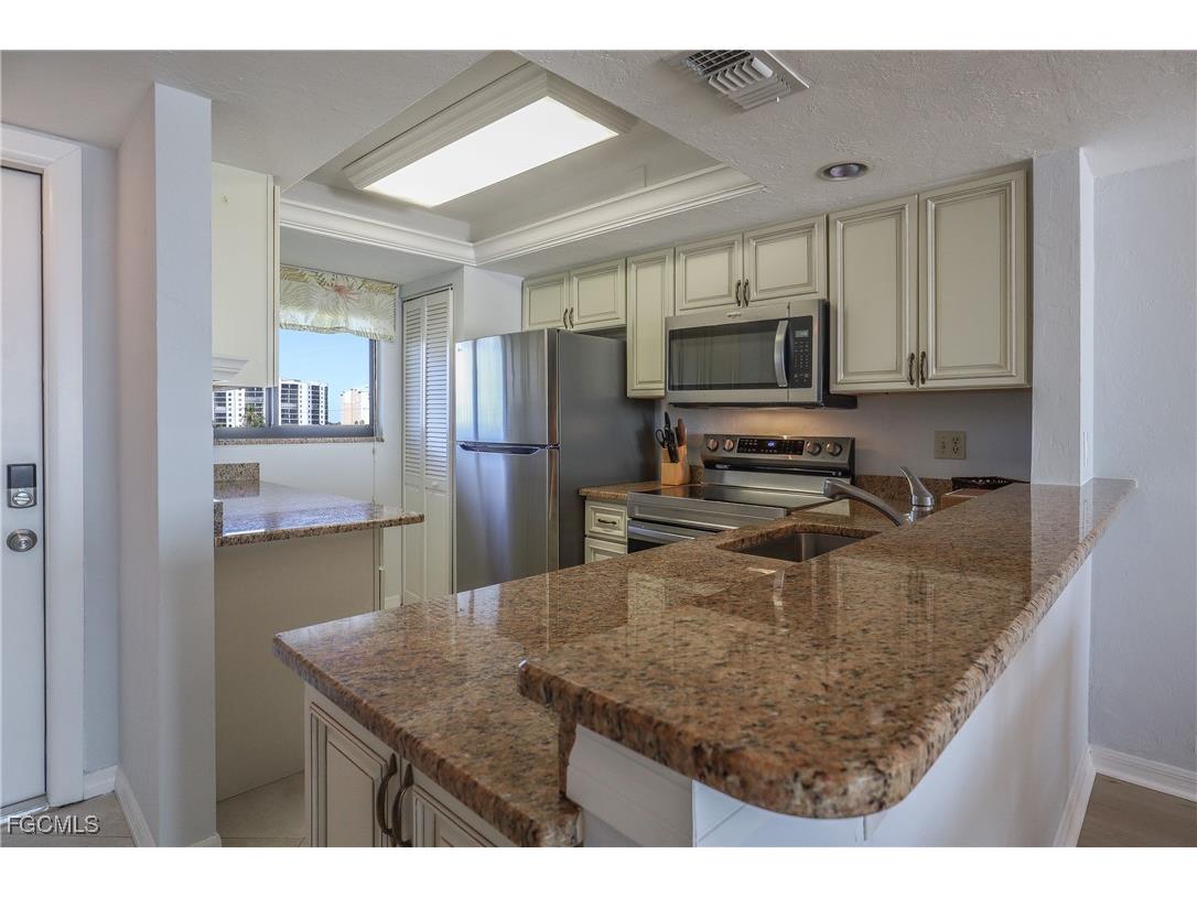 8350 Estero Boulevard #423 Fort Myers Beach FL 33931 223083079 image6