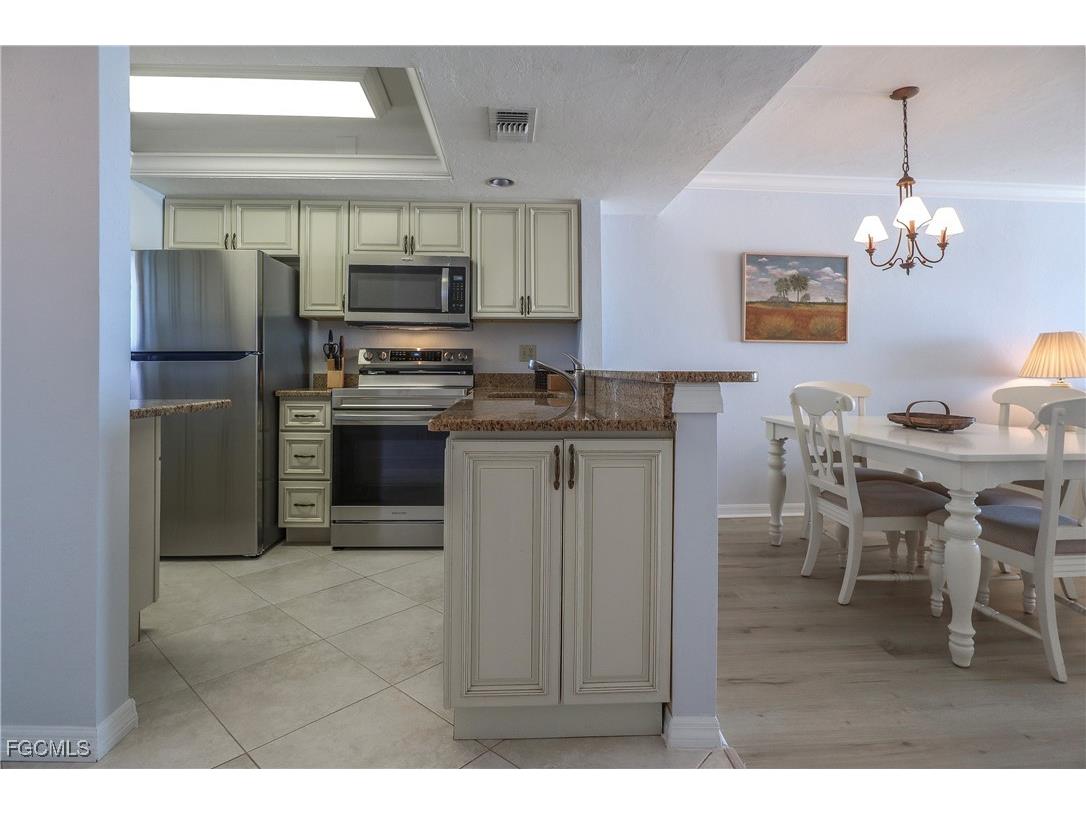 8350 Estero Boulevard #423 Fort Myers Beach FL 33931 223083079 image8