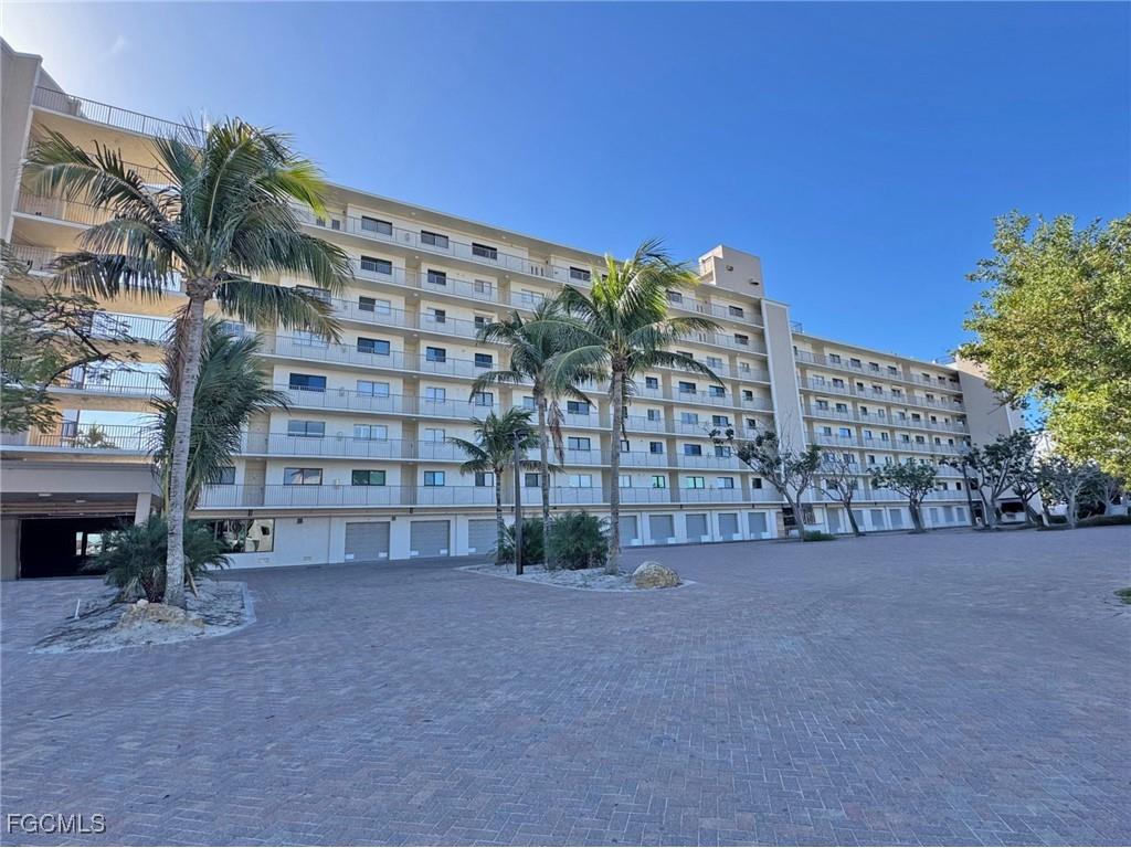 8350 Estero Boulevard #523 Fort Myers Beach FL 33931 2026004503 image1