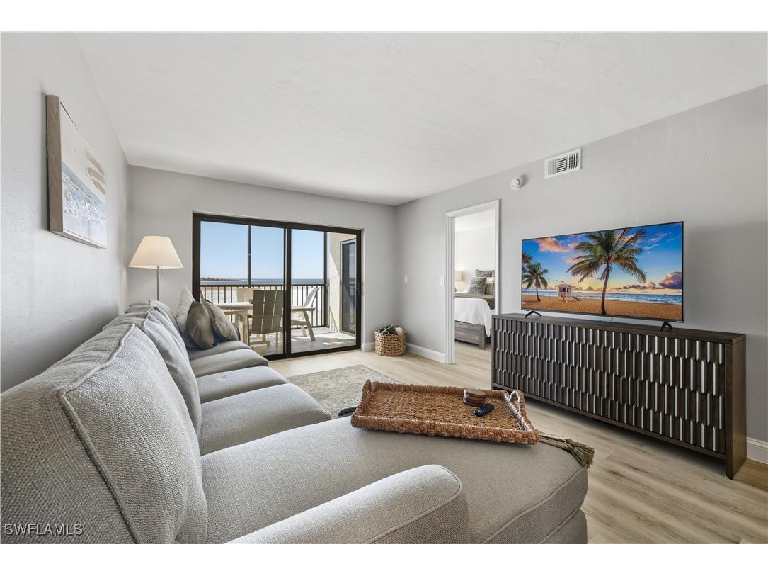 8350 Estero Boulevard Fort Myers Beach FL 33931 225076358 image1