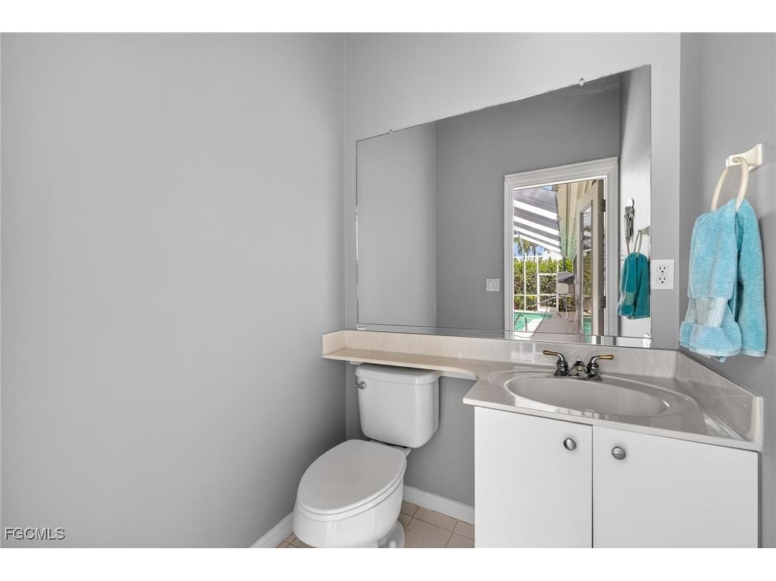 8350 Trentwood Court Fort Myers FL 33912 2025021652 image27