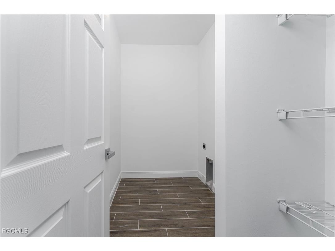 8350 Walbert Street Port Charlotte FL 33981 2025020004 image10